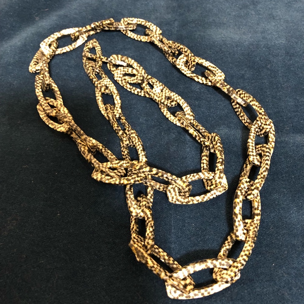 Nordstrom Acrylic chain necklace
